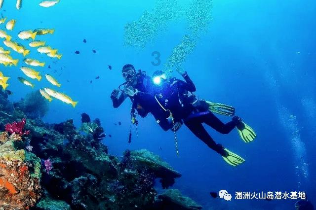 多少深圳人到了快过年才发现，已经一年没见过现金了？